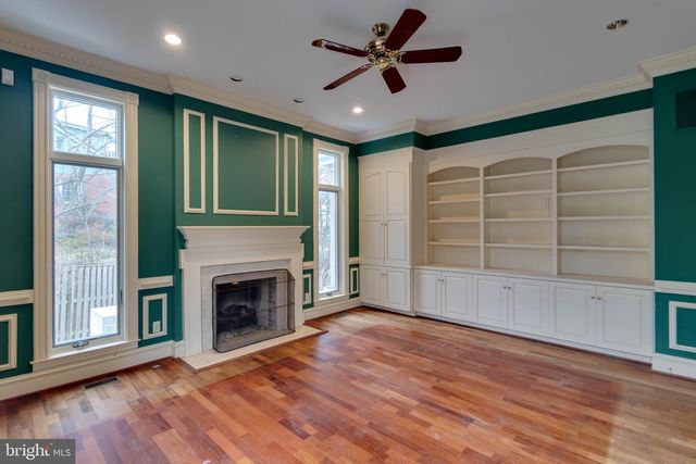 7827 SOUTHDOWN RD, Alexandria, VA 22308