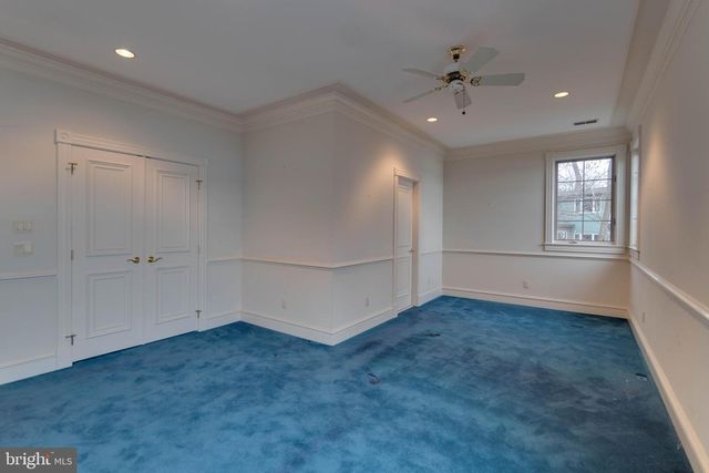 7827 SOUTHDOWN RD, Alexandria, VA 22308