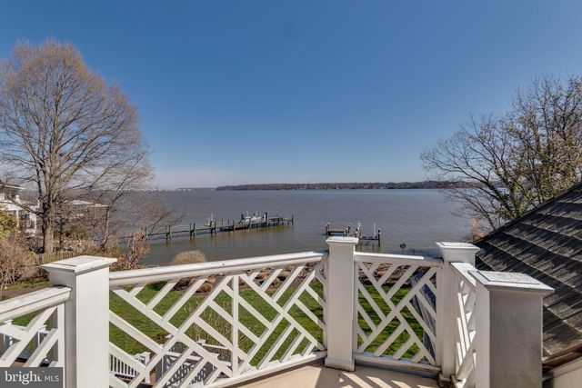 7827 SOUTHDOWN RD, Alexandria, VA 22308