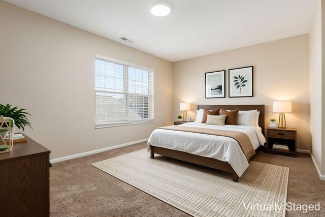 4981 Stratford Pine Lane, Dublin, OH 43016