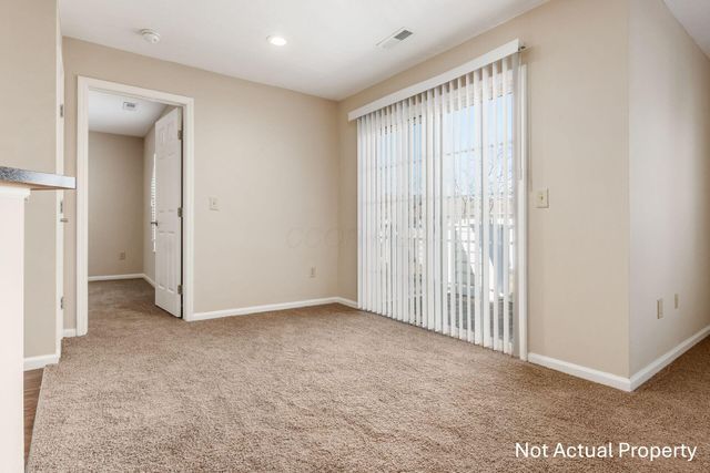4981 Stratford Pine Lane, Dublin, OH 43016