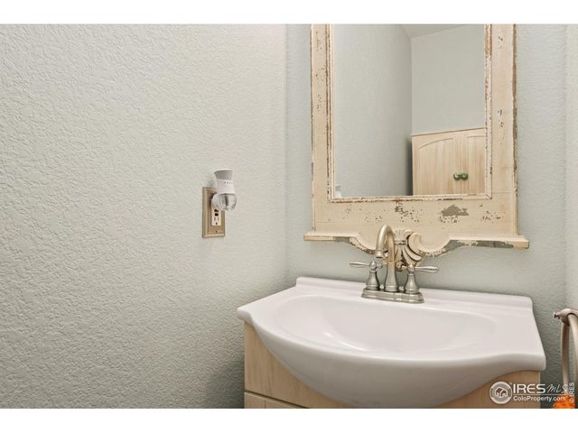 45 Sebring Ln, Johnstown, CO 80534