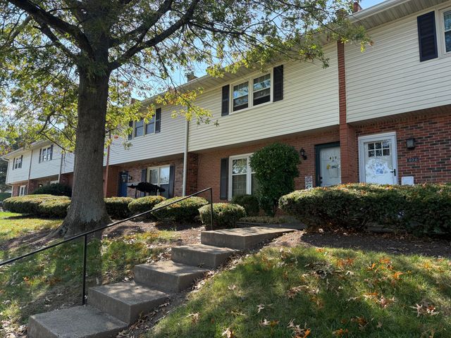 410 Macadam Drive, Lexington, KY 40517