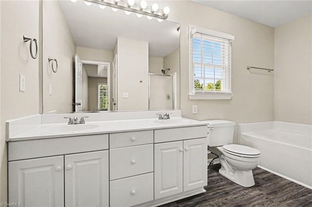 2910 Bridgeport Drive, Winston-salem, NC 27103