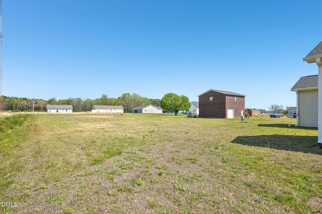 540 Broomcorn Lane, Kinston, NC 28504