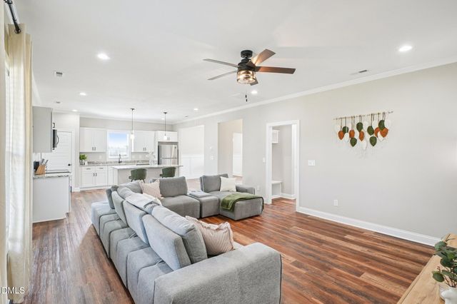 540 Broomcorn Lane, Kinston, NC 28504