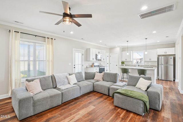 540 Broomcorn Lane, Kinston, NC 28504