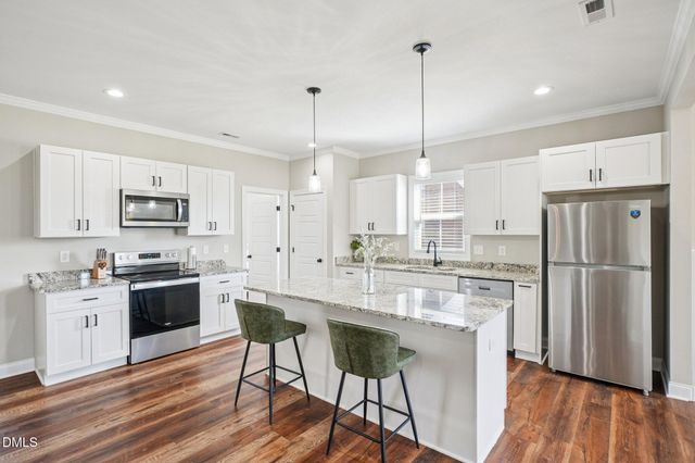 540 Broomcorn Lane, Kinston, NC 28504