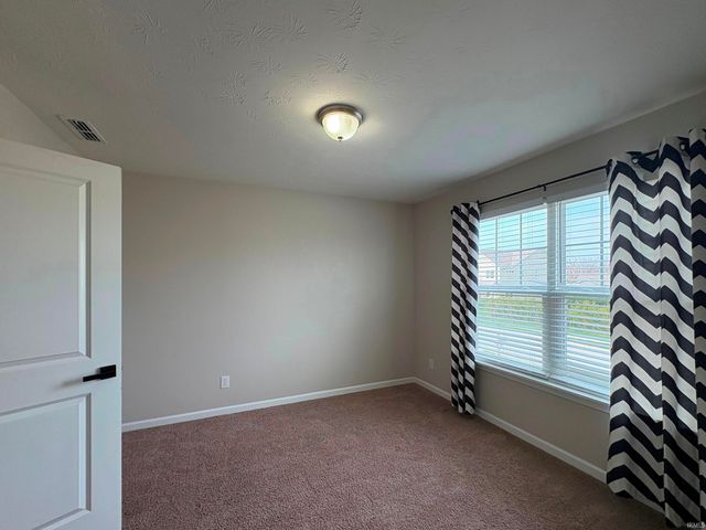 5564 Golden Gate Way, Kokomo, IN 46902