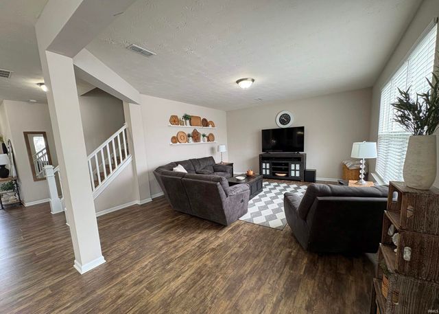 5564 Golden Gate Way, Kokomo, IN 46902