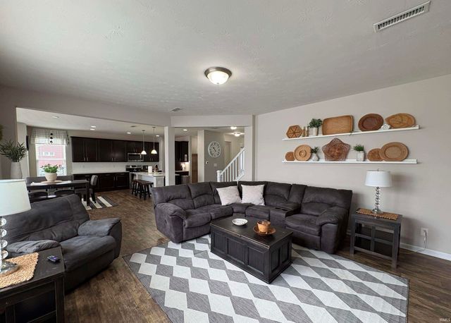 5564 Golden Gate Way, Kokomo, IN 46902