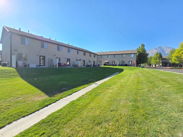 309 W 1950 N, Harrisville, UT 84414