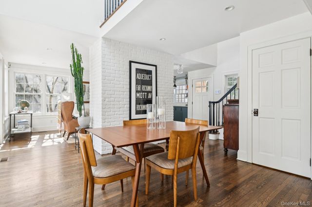 9 Wallace Lane, Brookhaven, NY 11719