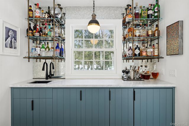 9 Wallace Lane, Brookhaven, NY 11719