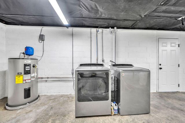 208 Hilltop Drive, Rossville, GA 30741