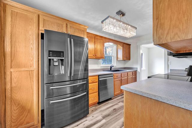 208 Hilltop Drive, Rossville, GA 30741