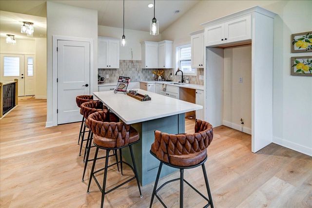 6473 Ridge View Way, Deforest, WI 53532