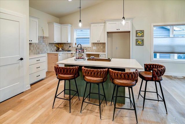 6473 Ridge View Way, Deforest, WI 53532