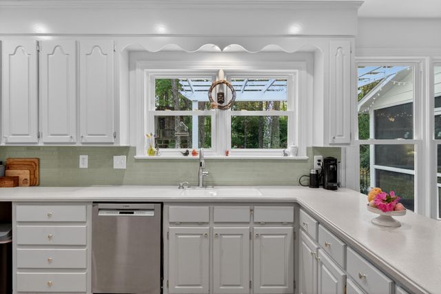 312 E Shepard, Summerville, SC 29483
