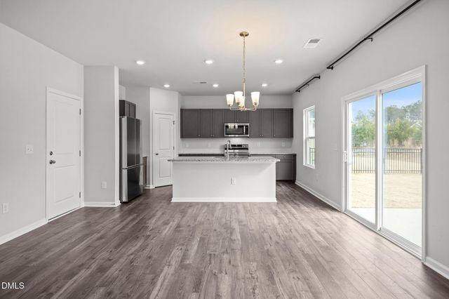 456 Hallingsfield Way, Zebulon, NC 27597