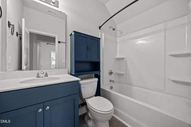 456 Hallingsfield Way, Zebulon, NC 27597