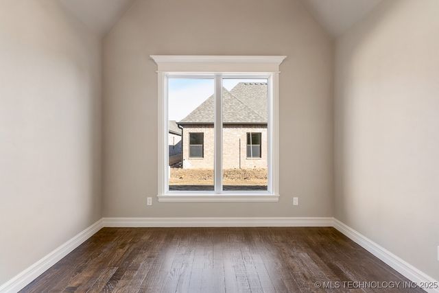 9105 E 62nd Court S, Tulsa, OK 74133