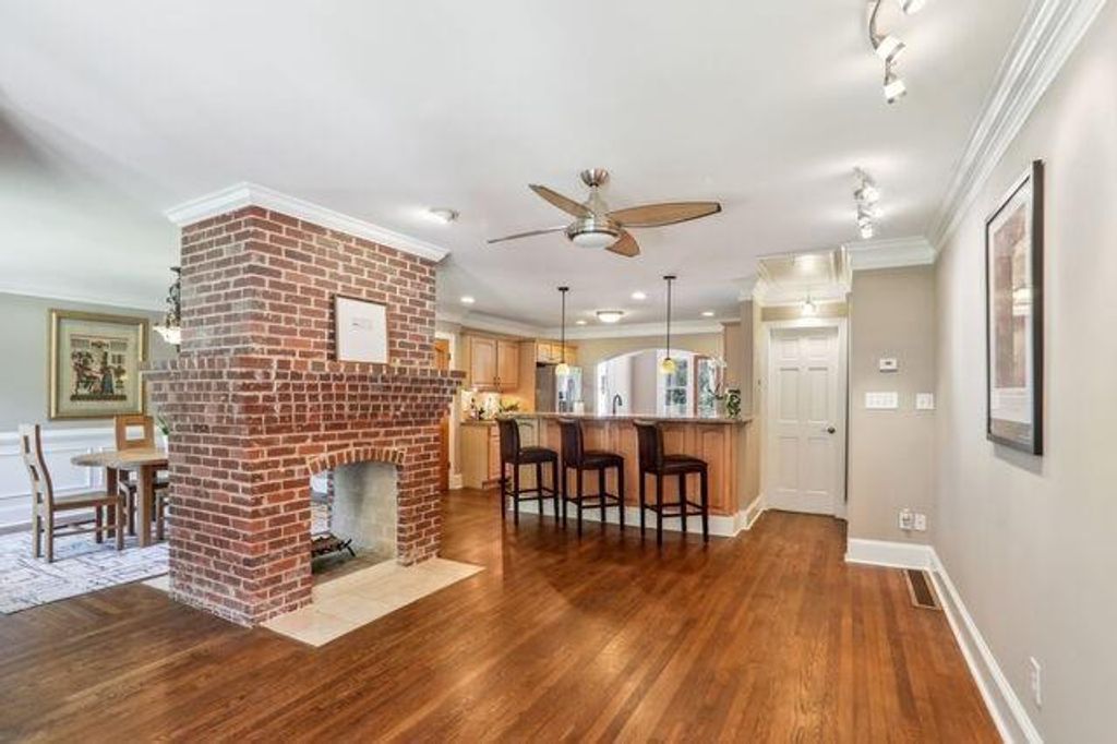 658 Timm Valley Road NE 1, Atlanta, GA 30305