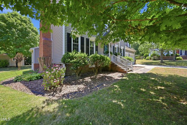 2506 Ashley Place, Burlington, NC 27215