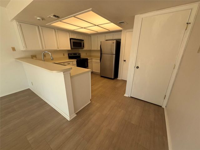 7924 Ridgeline N N, Austin, TX 78731
