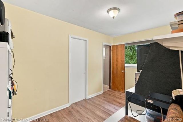 25261 Kildare Street, Southfield, MI 48033