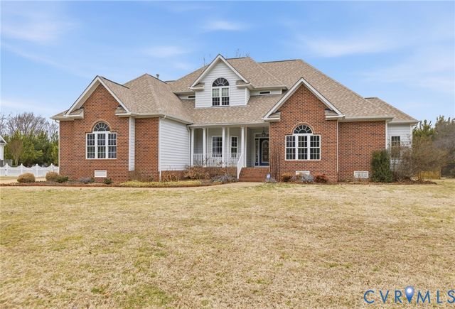 11807 Hogans Aly, Chester, VA 23836