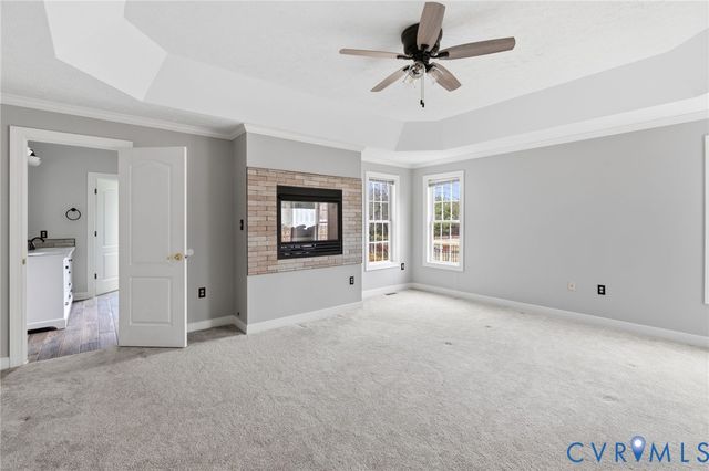 11807 Hogans Aly, Chester, VA 23836