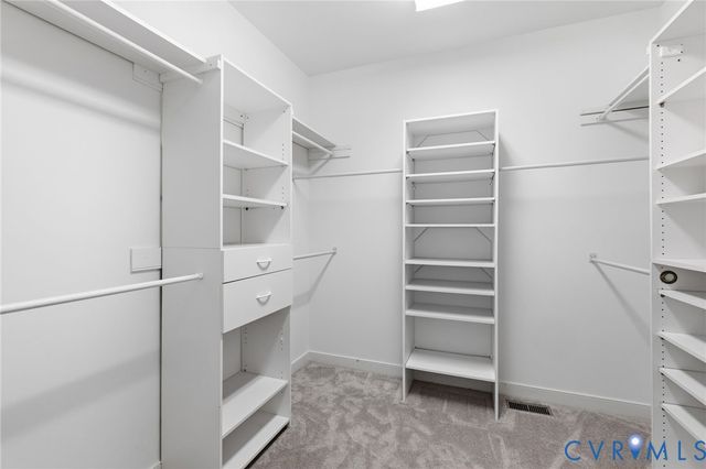 11807 Hogans Aly, Chester, VA 23836