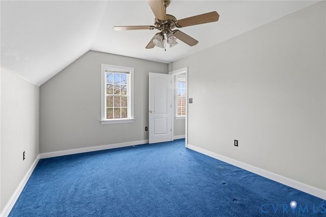 11807 Hogans Aly, Chester, VA 23836