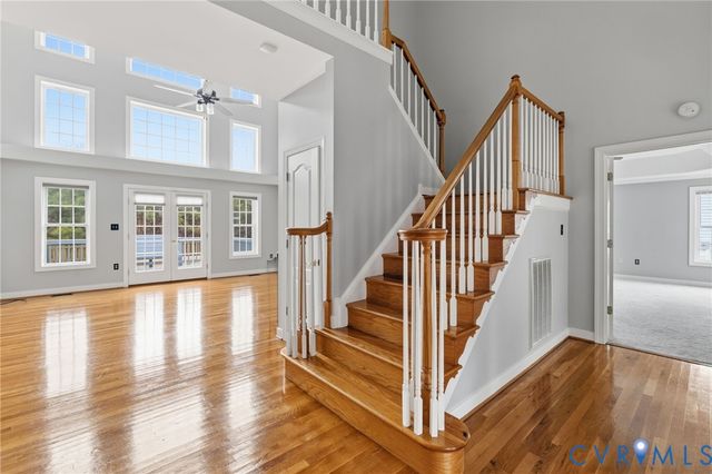 11807 Hogans Aly, Chester, VA 23836