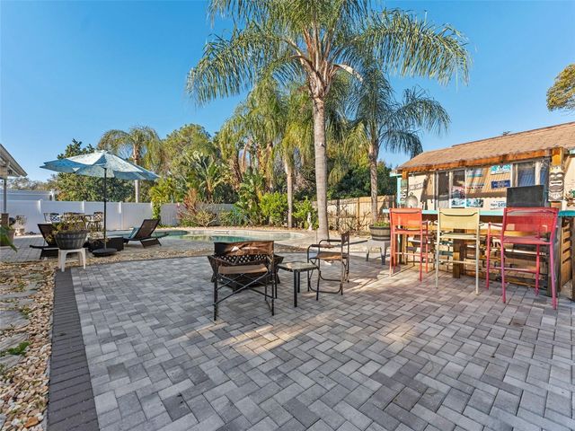 1768 W GROVELEAF AVENUE, Palm Harbor, FL 34683