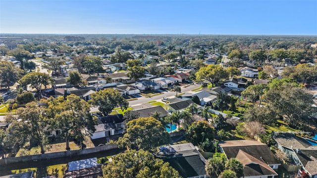 1768 W GROVELEAF AVENUE, Palm Harbor, FL 34683