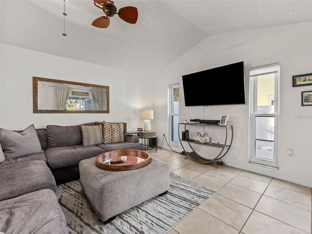 1768 W GROVELEAF AVENUE, Palm Harbor, FL 34683