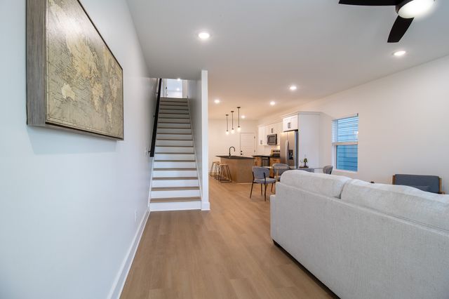 4026 University Ave A, Old Hickory, TN 37138