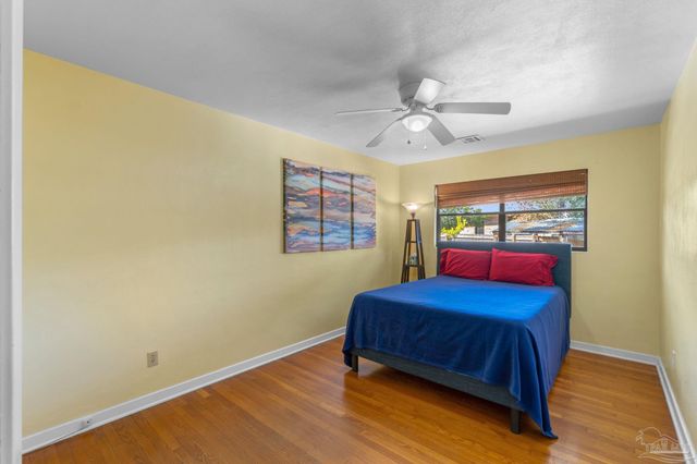 389 Gamarra Rd, Pensacola, FL 32503