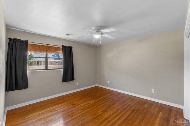 389 Gamarra Rd, Pensacola, FL 32503