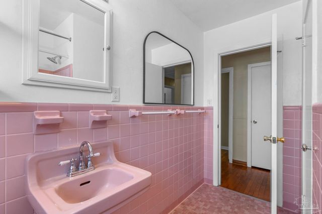 389 Gamarra Rd, Pensacola, FL 32503