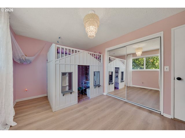 3350 NORTHWOOD Way, Tillamook, OR 97141