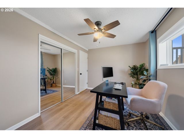 3350 NORTHWOOD Way, Tillamook, OR 97141