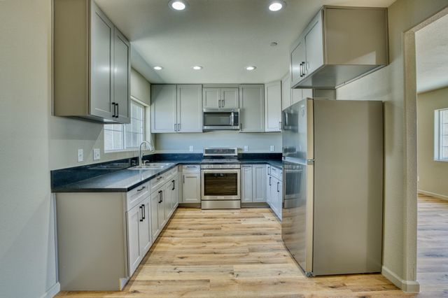19848 Taylor Street, California City, CA 93505