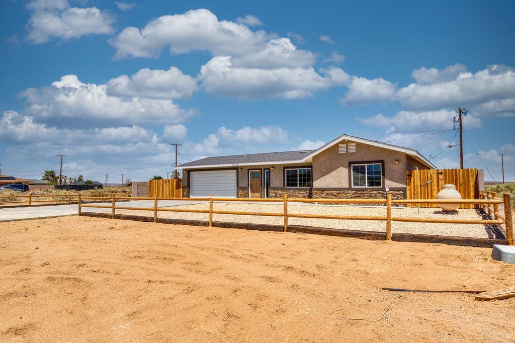 19848 Taylor Street, California City, CA 93505