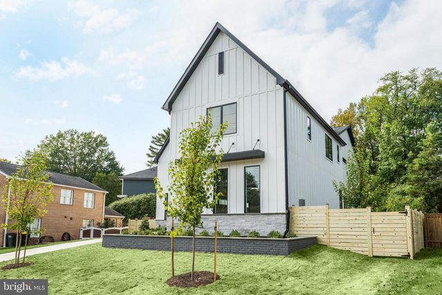 6908 SOUTHRIDGE DR, Mclean, VA 22101