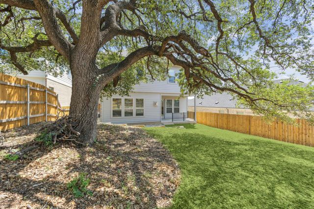 806 Dayton DR 110, Austin, TX 78748