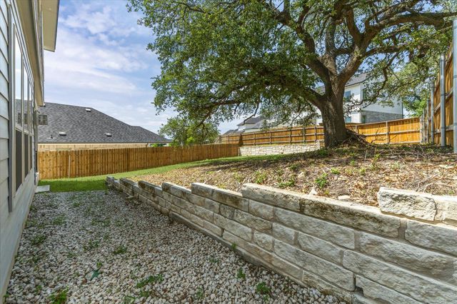 806 Dayton DR 110, Austin, TX 78748