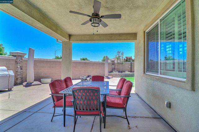 803 Pathfinder Ct, Oakley, CA 94561